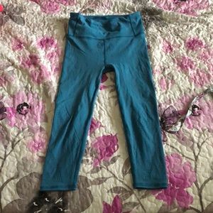 Lululemon Reveal Crop